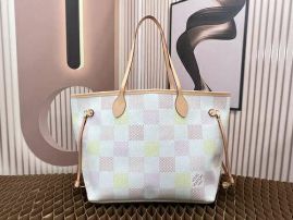 Picture of LV Lady Handbags _SKUfw157524293fw